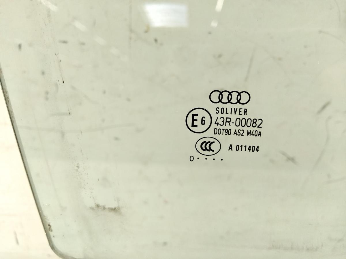 Audi A1 8X original T&uuml;rscheibe vorn rechts gr&uuml;ncolor 3-t&uuml;rig BJ2010