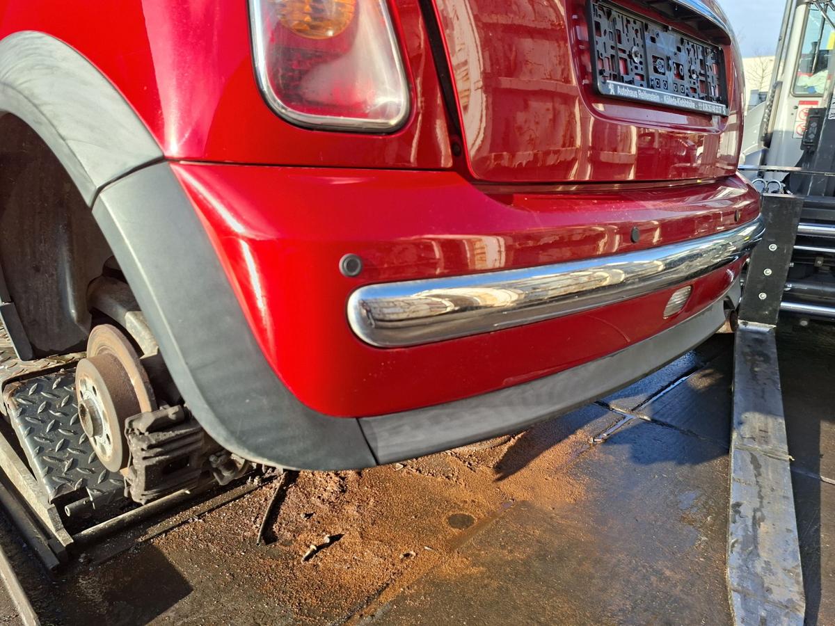 Mini One Stoßfänger Stange hinten 851 Chilli Red Bj 2002 PDC Sensoren nicht OE
