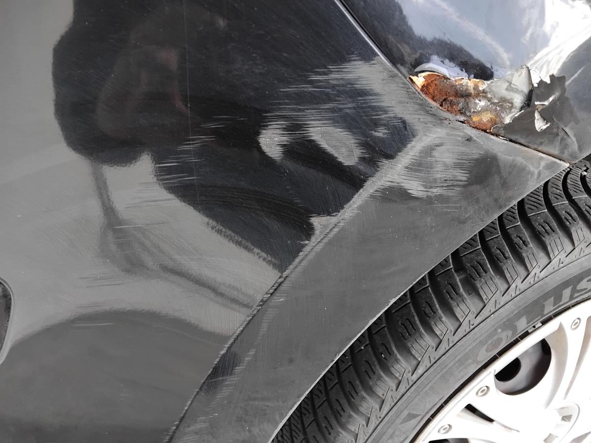 Hyundai i30 FD orig Sto&szlig;stange Stossf&auml;nger hinten Flie&szlig;heck BJ2008 9F Stone Black