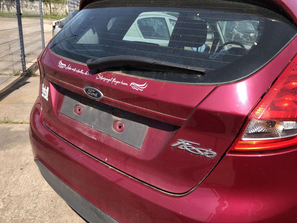 Ford Fiesta JA8 Heckklappe Kofferklappe Heckdeckel mit Scheibe Hot Magenta 5 trg