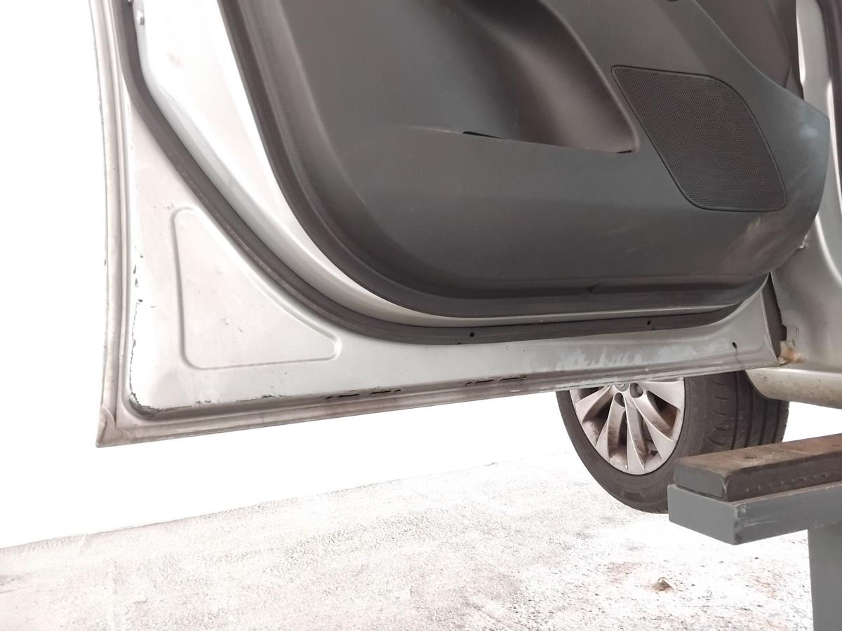 Opel Meriva B Tür vorn links Fahrertür GAN argonsilbermetallic Z176 BJ2012