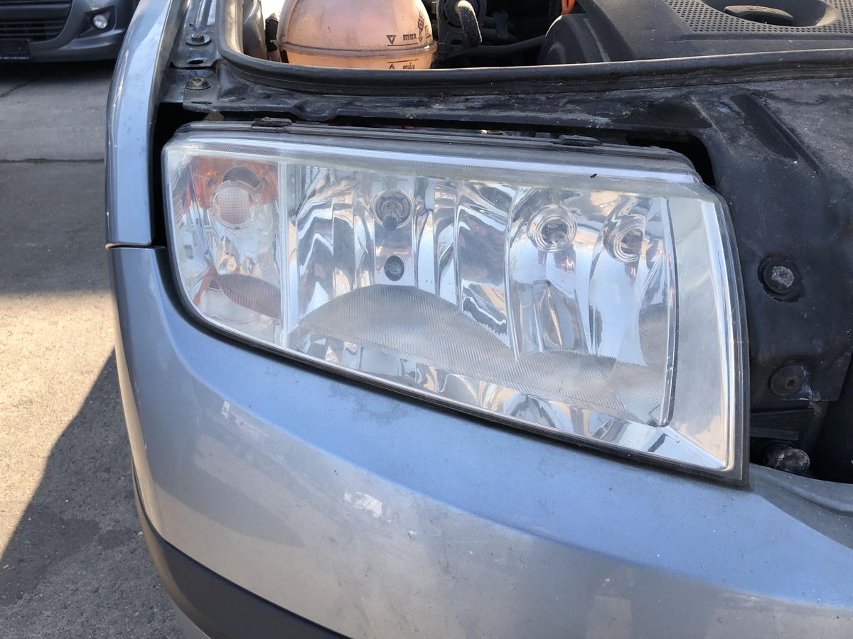 Skoda Fabia 6Y Scheinwerfer vorn rechts Frontscheinwerfer Lampe Halogen