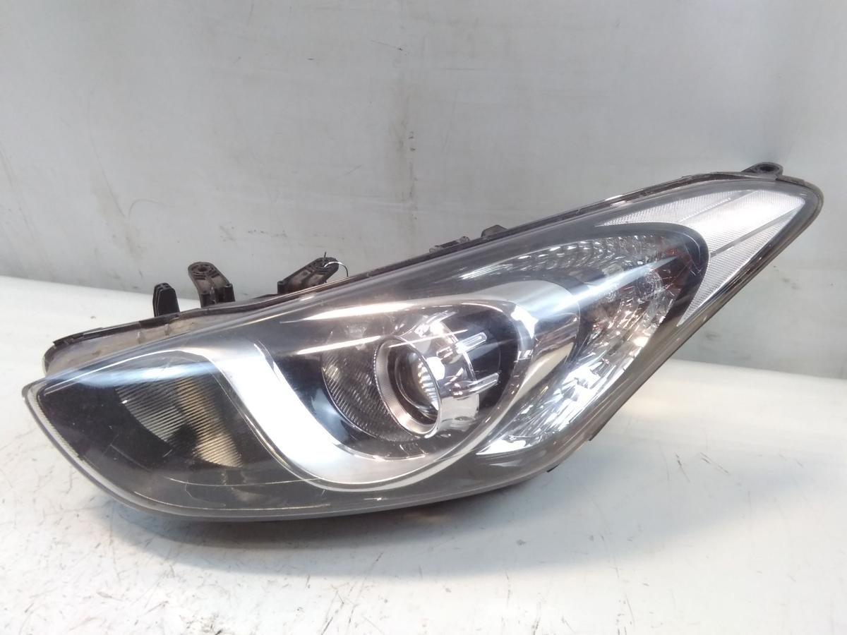 Hyundai i30 GD Kombi orig Scheinwerfer vorn links Halogen mit LWR Facelift BJ15