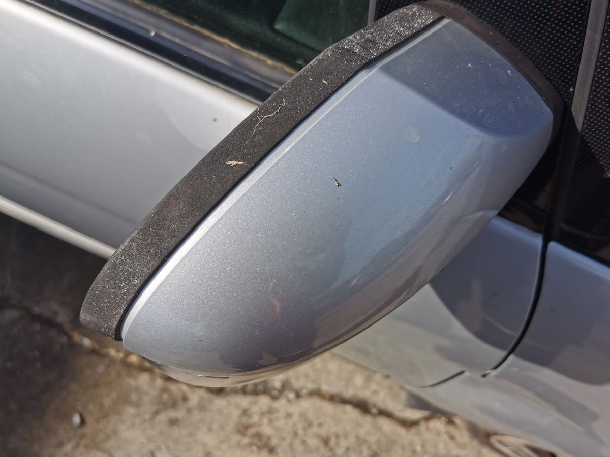 Mercedes B Klasse 245 Aussenspiegel Rückspiegel rechts elek 761 Polarsilber -08