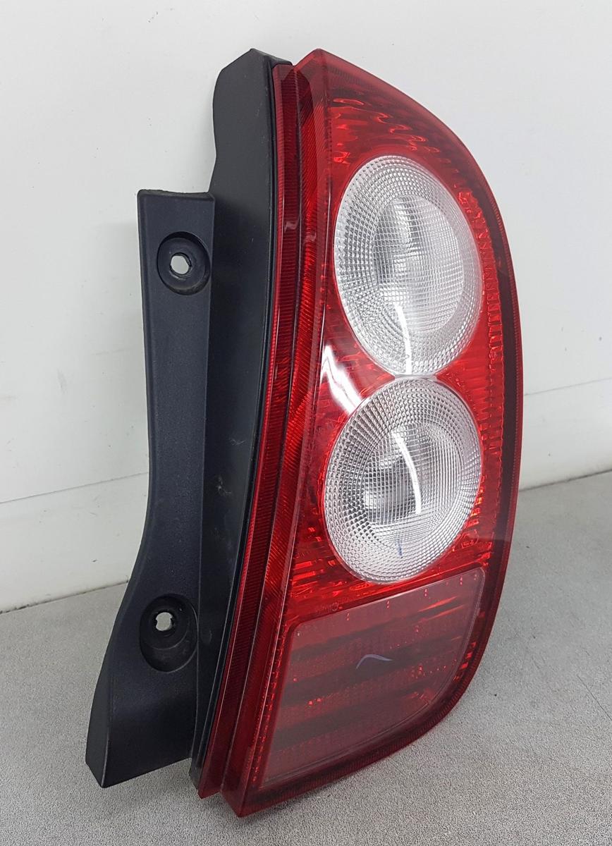 Nissan Micra K12 Rückleuchte Rücklicht rechts Bj2003 Modell bis 2005