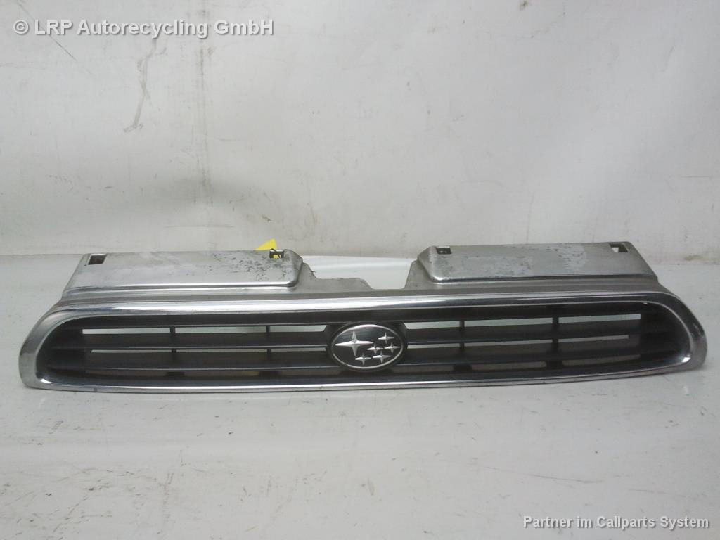 Subaru Legacy BJ1995 Grill Kühlergrill chrom