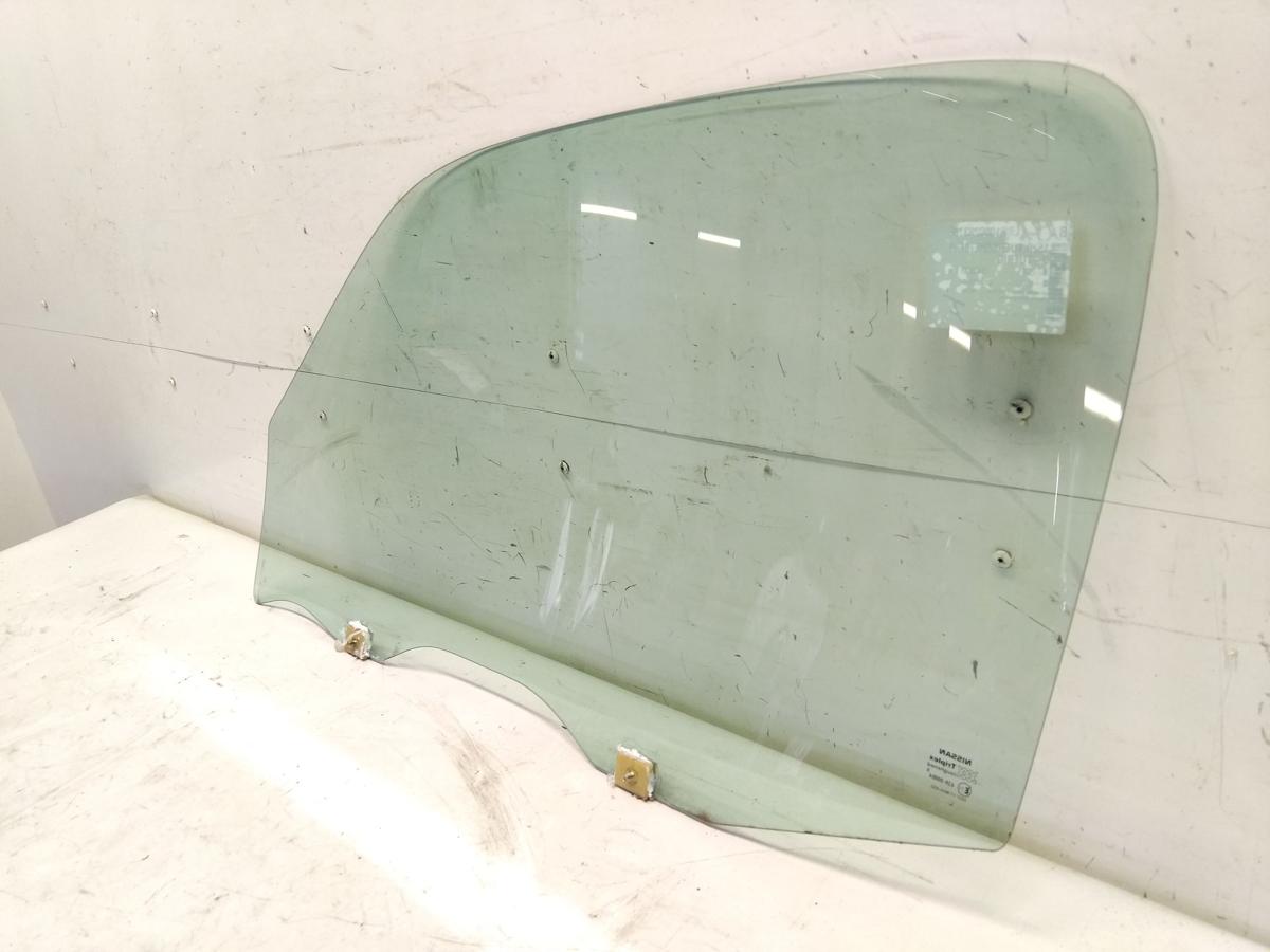 Nissan Micra K11 original T&uuml;rscheibe vorn rechts 3-t&uuml;rig gr&uuml;ncolor BJ2001