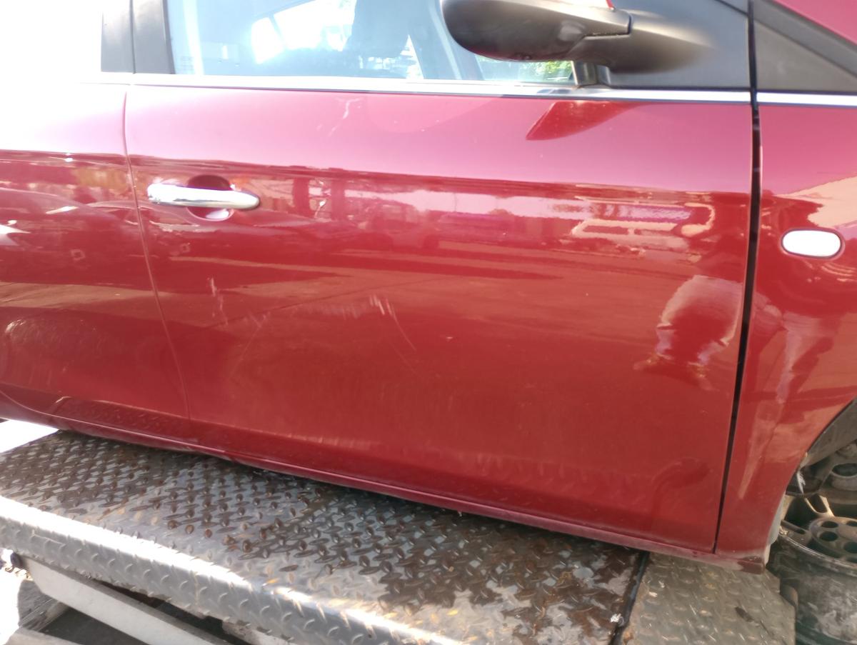 Fiat Bravo II 198 orig Tür vorn rechts 106/B Rosso Maranello Bj 2008
