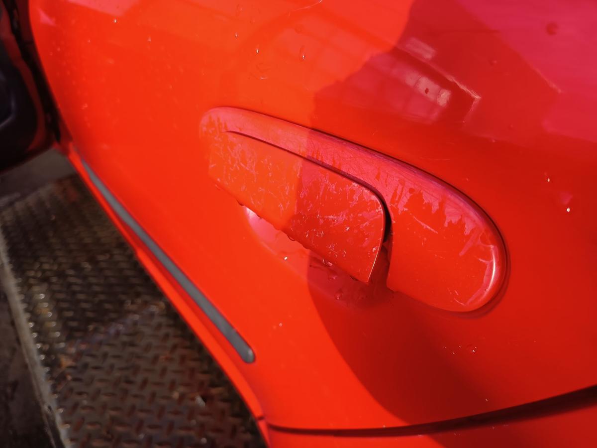 Toyota Yaris XP10 original T&uuml;r hinten links Fond 3P0 Vulkanrot Bj 2001