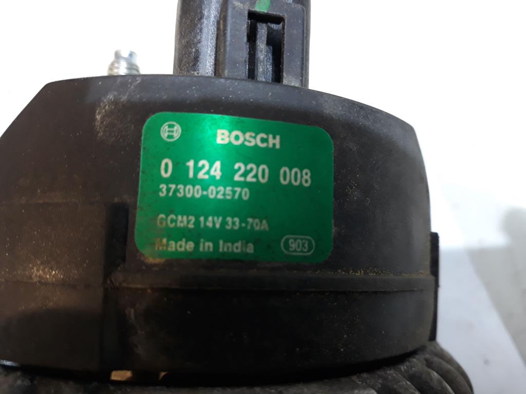 Hyundai i10 BJ 2008 Lichtmaschine Generator 1.1 49Kw 0124220008 Bosch