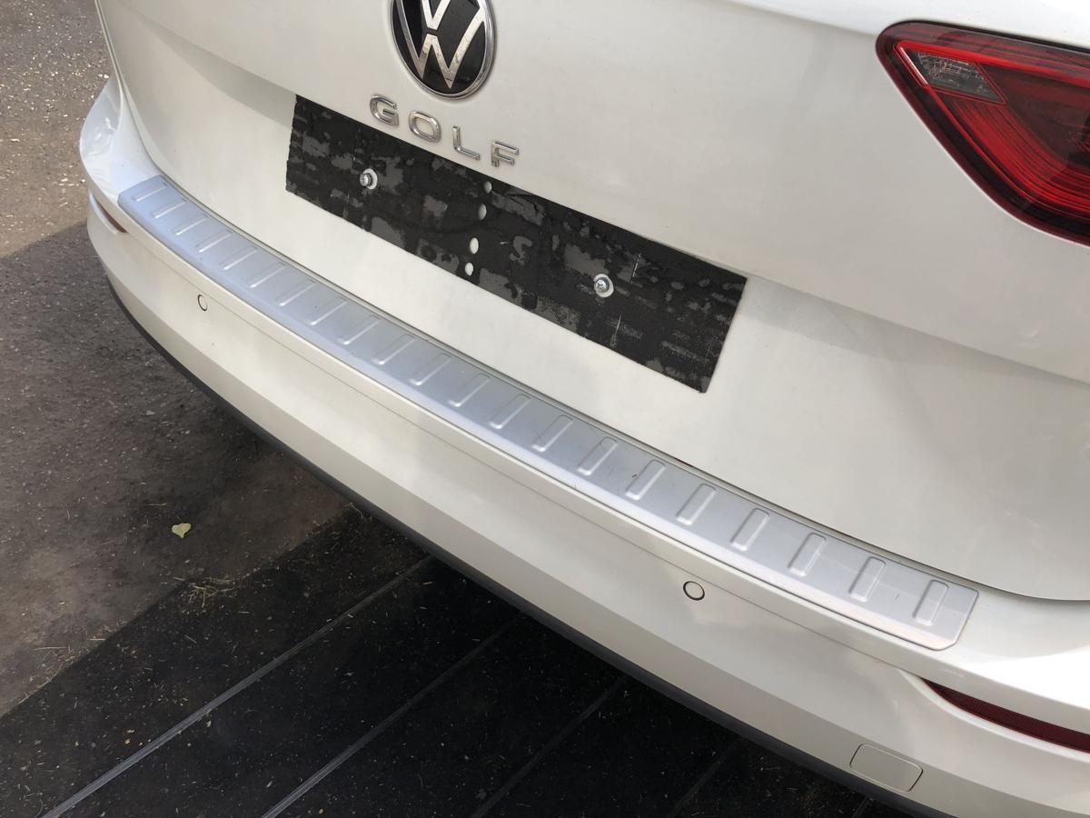 VW Golf 8 VIII CD Variant Stoßfänger hinten Heckschürze mit PDC L0K1 oryxweiß
