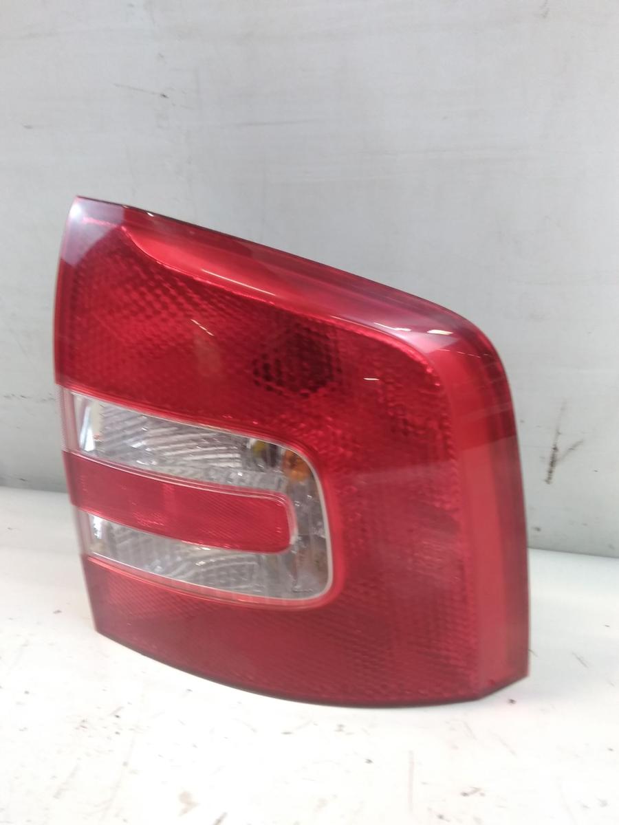 Skoda Octavia 2 Kombi 1Z original R&uuml;ckleuchte Heckleuchte rechts Bj.2005