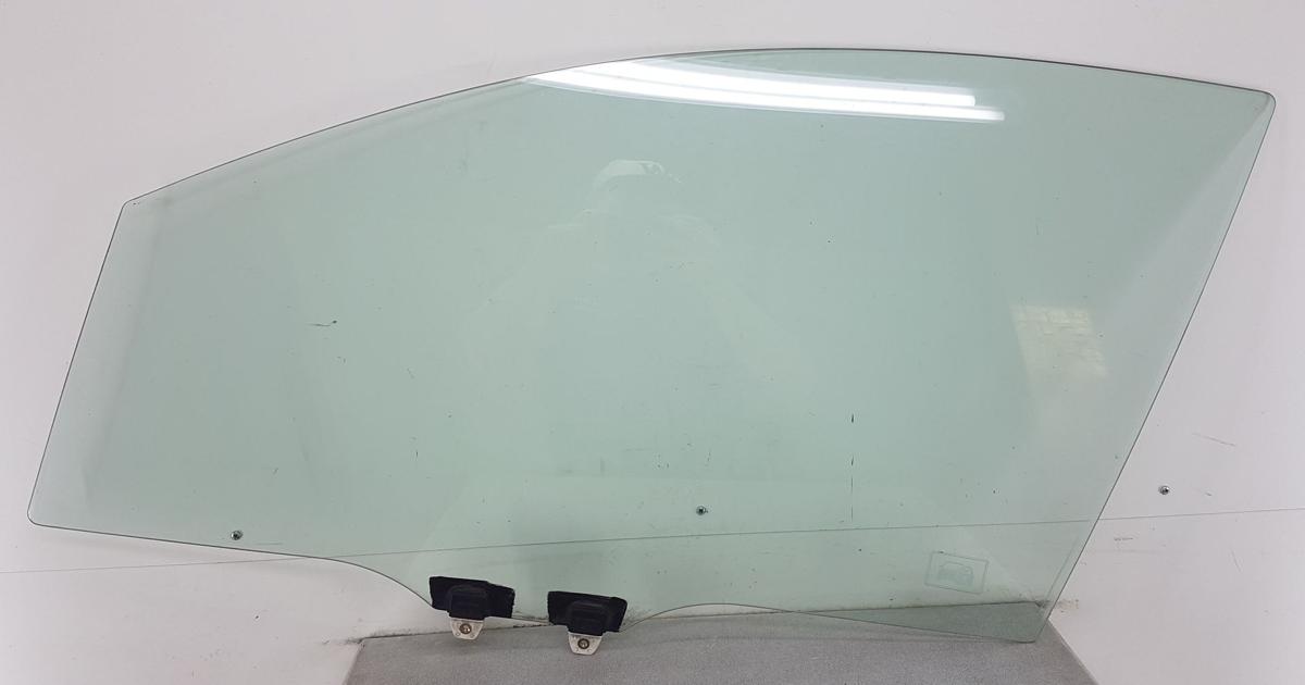Honda Jazz Türscheibe vorn links in grüncolor Bj2004