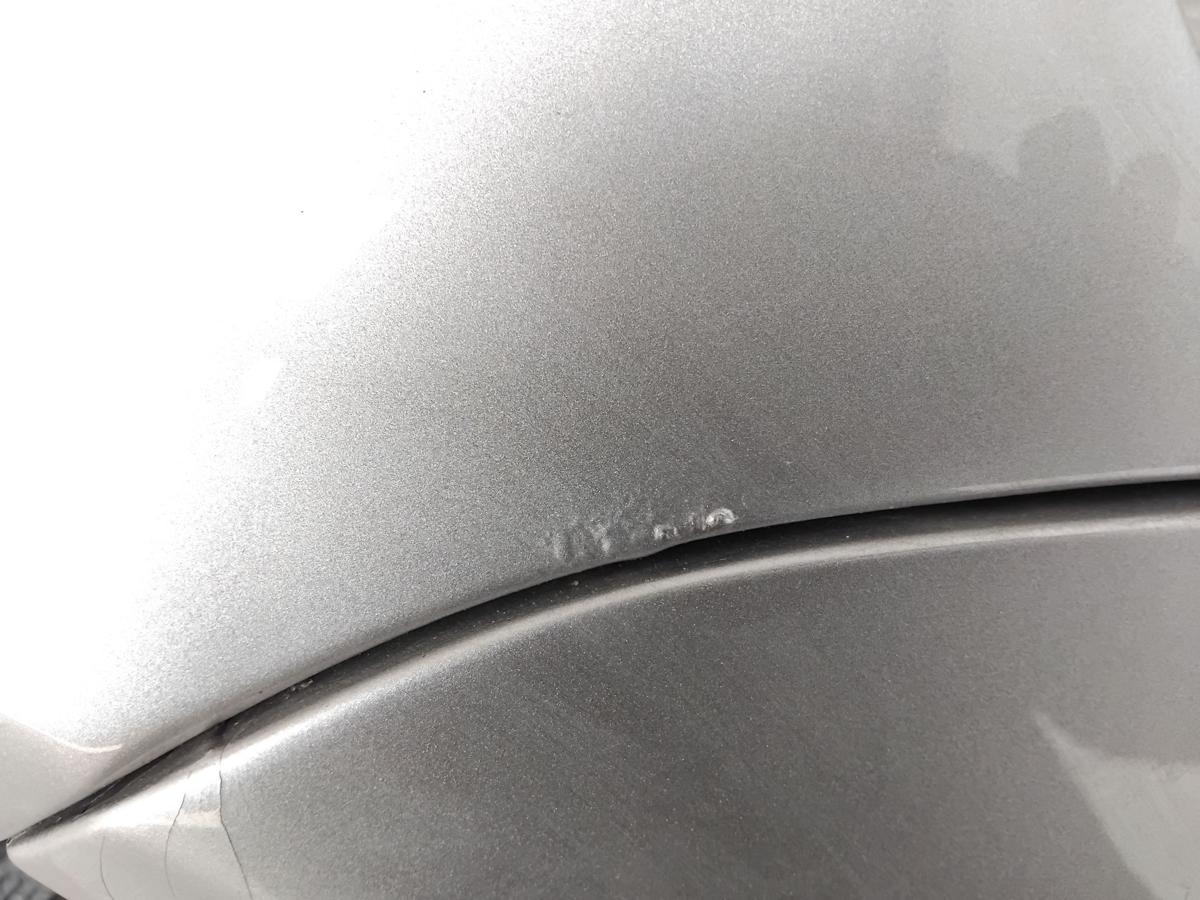 Toyota Yaris P1 original Kotfl&uuml;gel vorn rechts 1D2 Silbergraumetallic BJ2004