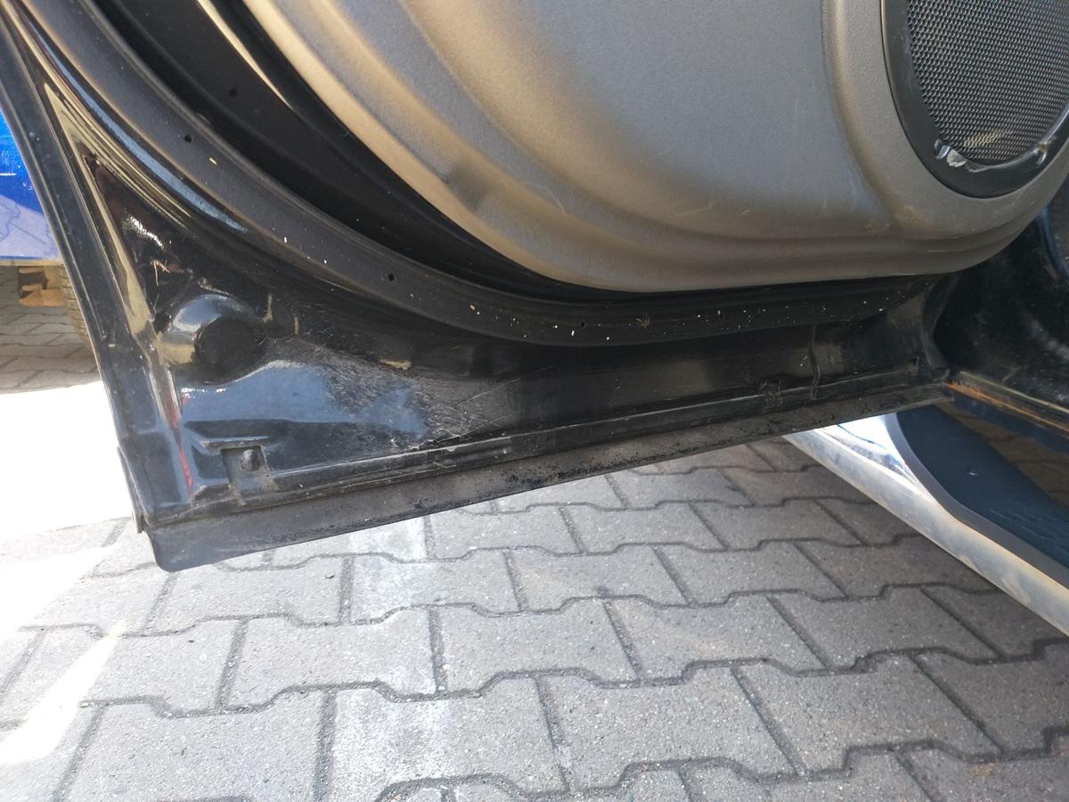 Nissan X-Trail T30 original Tür hinten links KH3 Schwarz Rohbau Bj.2005