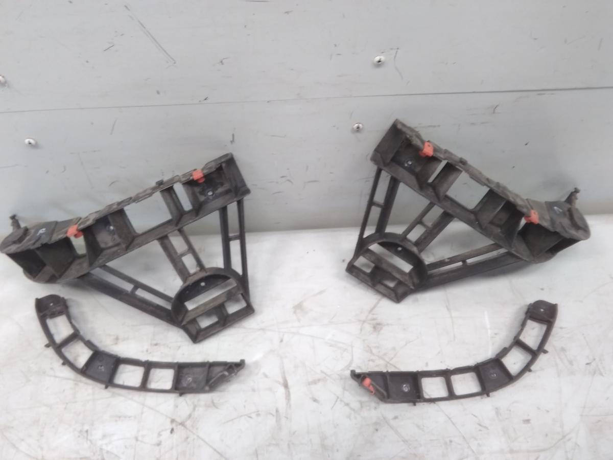 Opel Vectra C Caravan Kombi original Satz Halter Stossf&auml;nger hinten BJ2004