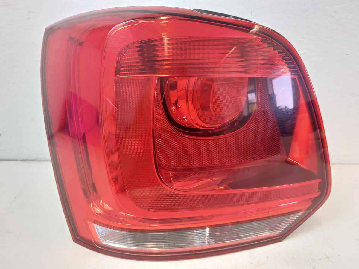 VW Polo 6R R&uuml;ckleuchte links R&uuml;cklicht Heckleuchte Licht hinten