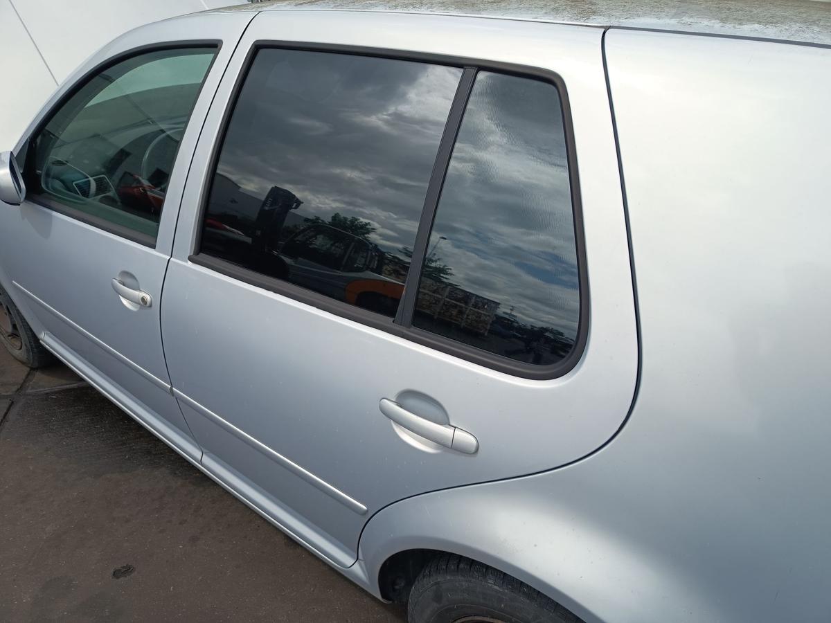 VW Golf IV original T&uuml;r hinten links LB7Z Satinsilber Baujahr 2000