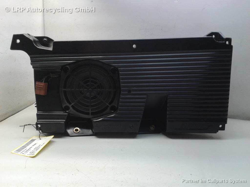 Alfa Romeo GT 937 BJ2007 Subwoofer 606833180 Bose 280843001