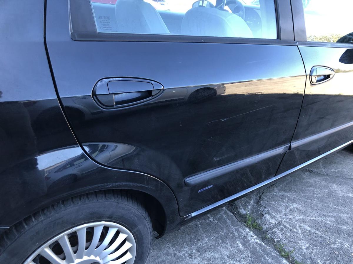 Fiat Grande Punto 199 T&uuml;r hinten rechts Fondt&uuml;r im Rohbau 891 Nero Provocatore