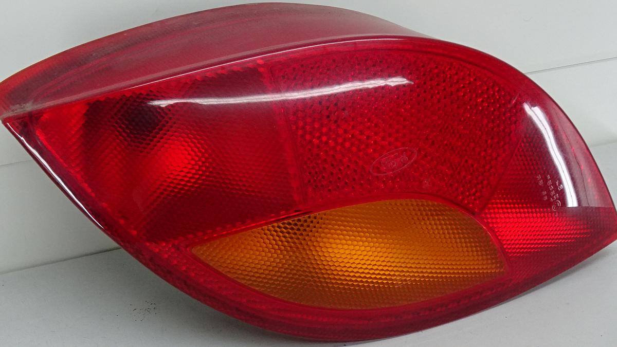 Ford KA RBT Bj2005 Rückleuchte Rücklicht links rot gelb