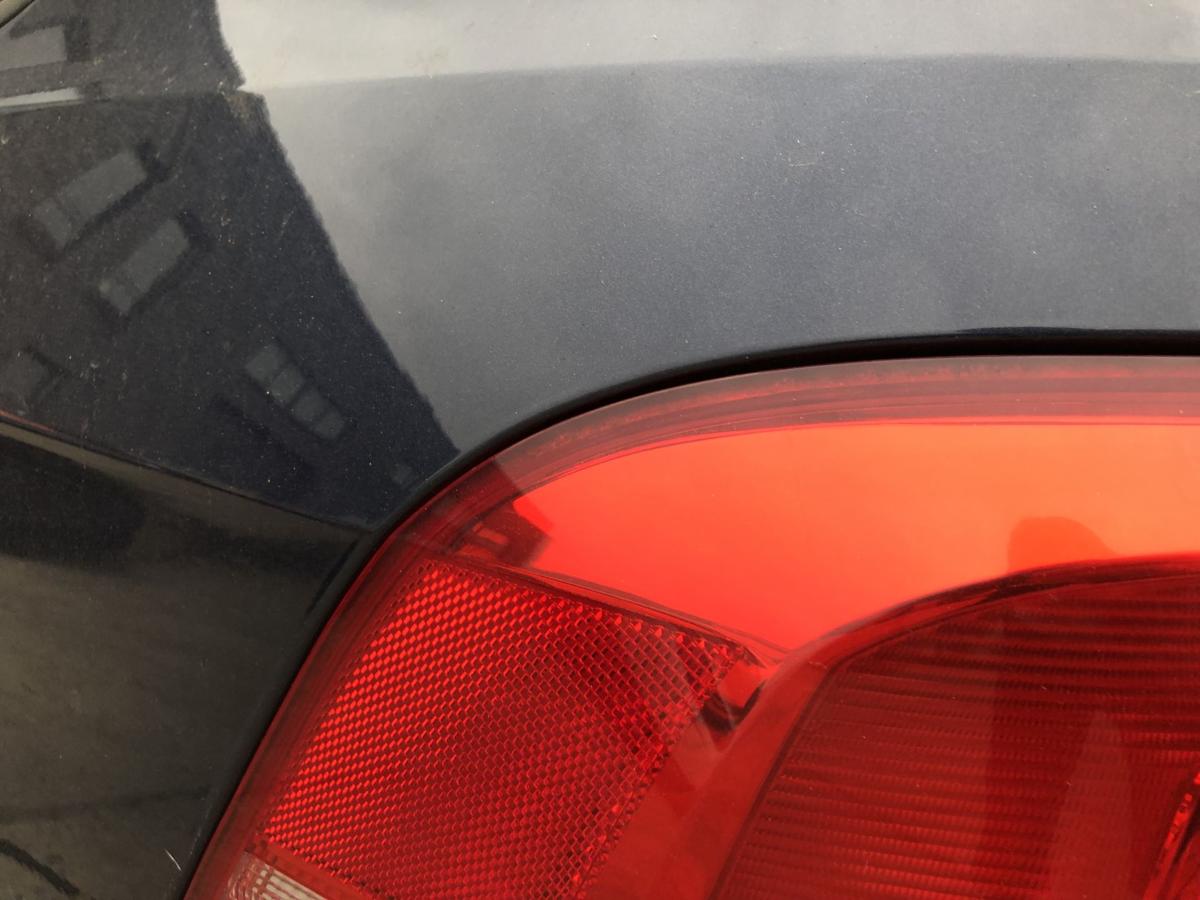 VW Passat 3C B7 Variant R&uuml;ckleuchte links au&szlig;en Ecke R&uuml;cklicht nicht LED