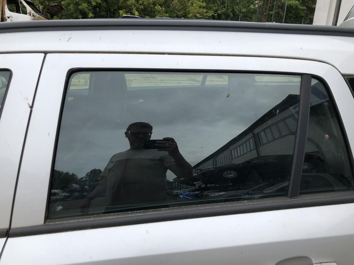 Opel Astra H Caravan T&uuml;rscheibe hinten links Kombi Fondt&uuml;r Scheibe