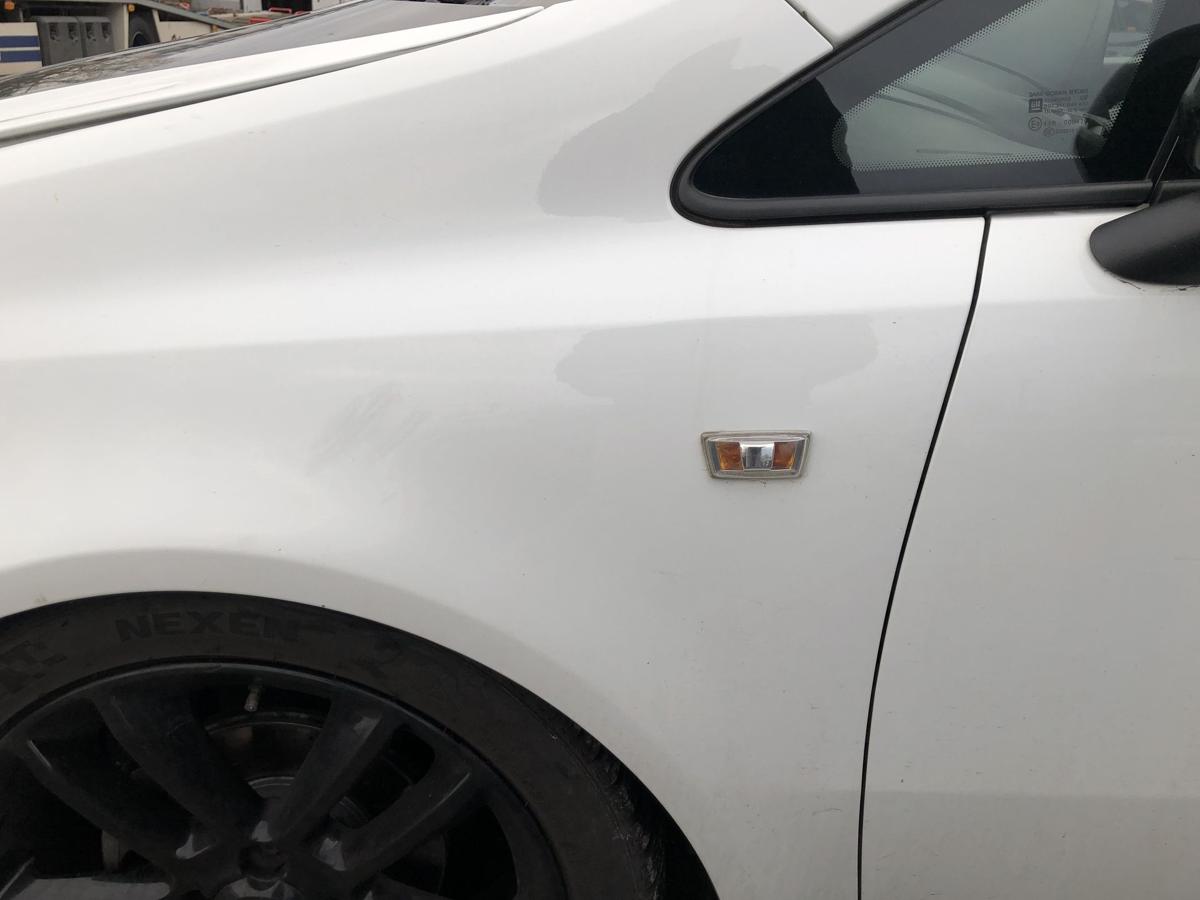 Opel Corsa D 06-14 Kotfl&uuml;gel links GFO Casablancaweiss Fender Radabdeckung