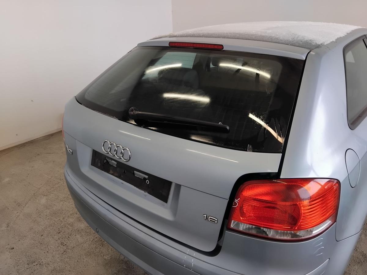 Audi A3 8P Heckklappe 3-t&uuml;rig LY5J Liquidblaumetallic inkl. Scheibe BJ2007