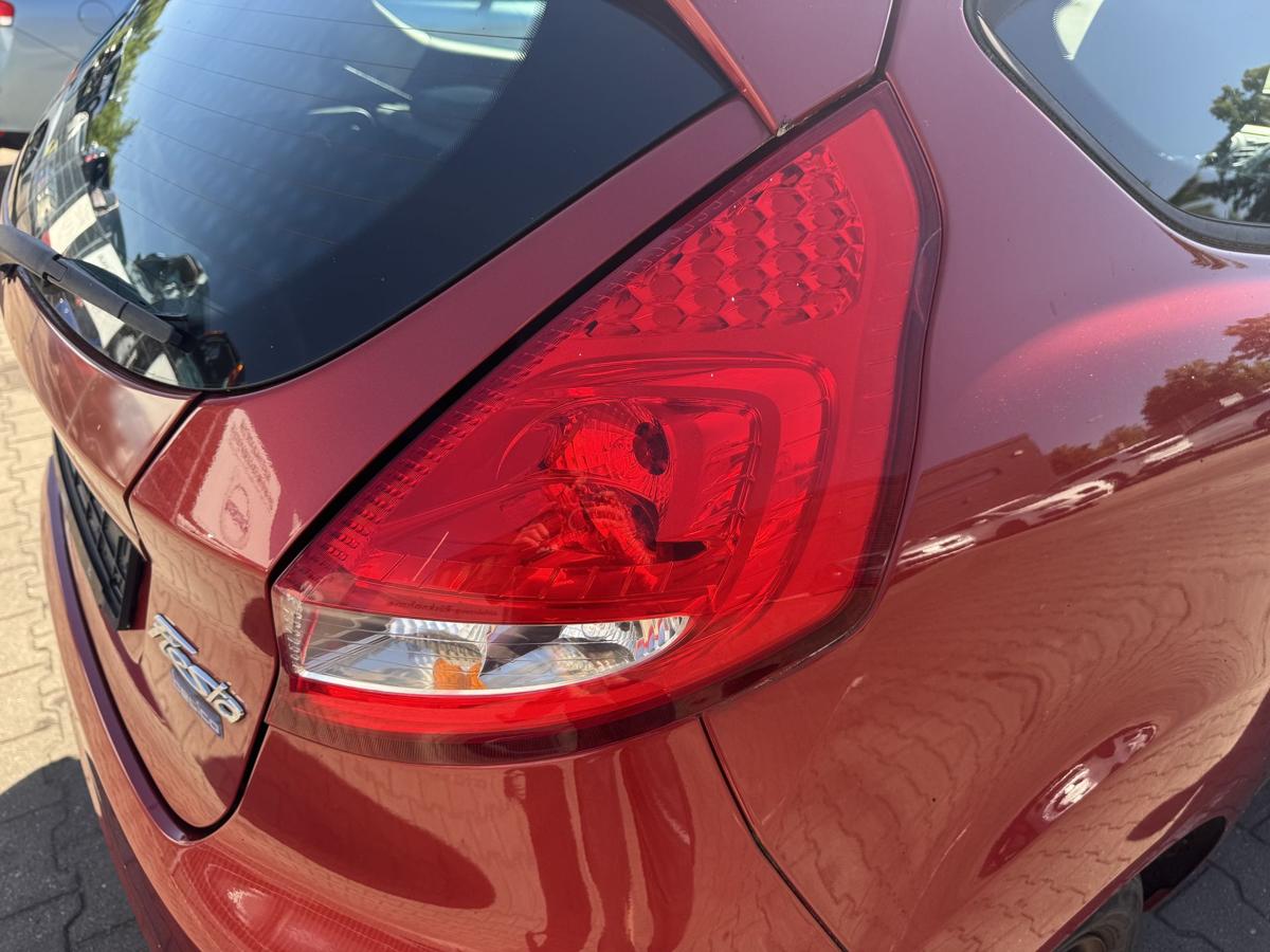 Ford Fiesta JA8 original R&uuml;cklicht R&uuml;ckleuchte Schlussleuchte rechts Bj.2010