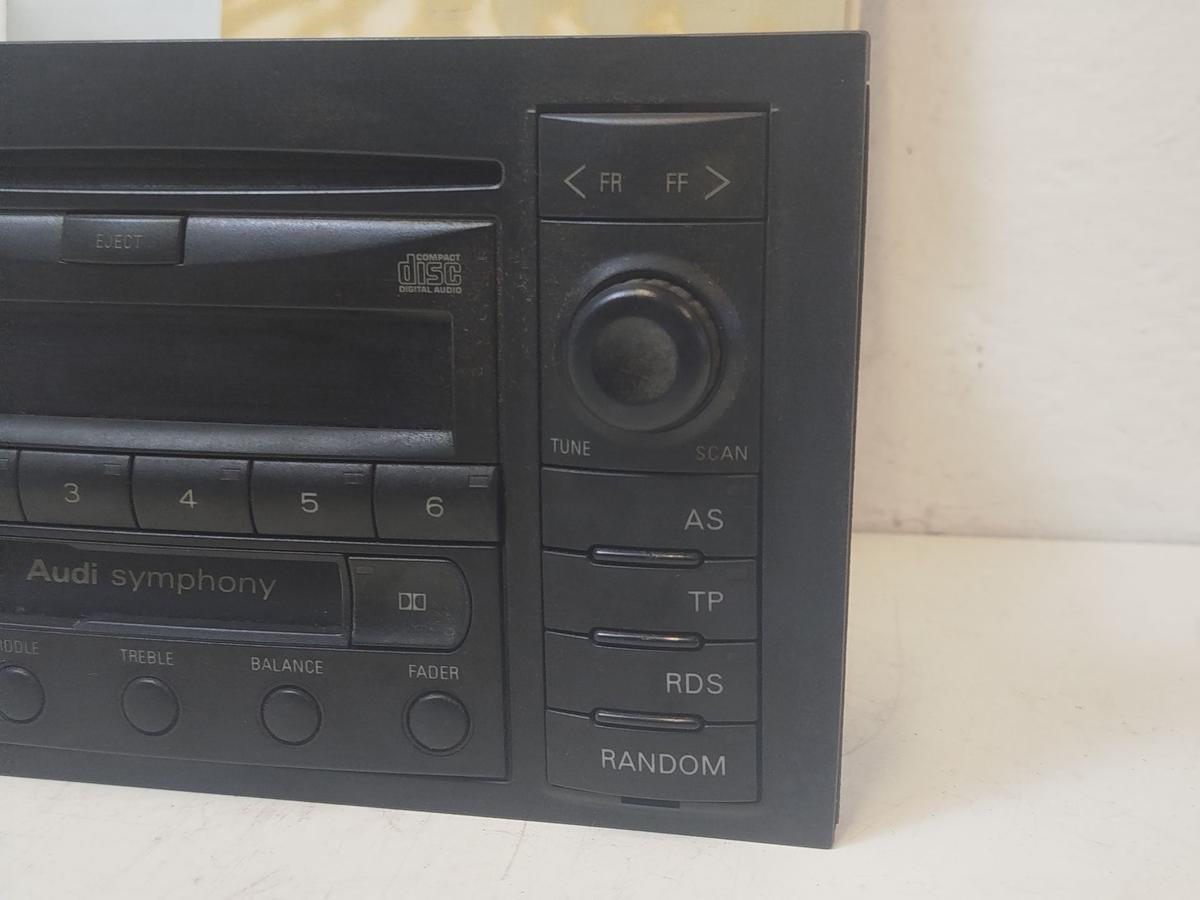 Audi A3 8L Radio Autoradio Symphony nur für Doppeldin mit Code Cassette CD