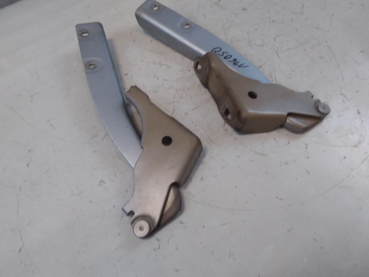 Fiat Grande Punto 199 orig Satz Scharniere Motorhaube silbergraumetallic BJ2009