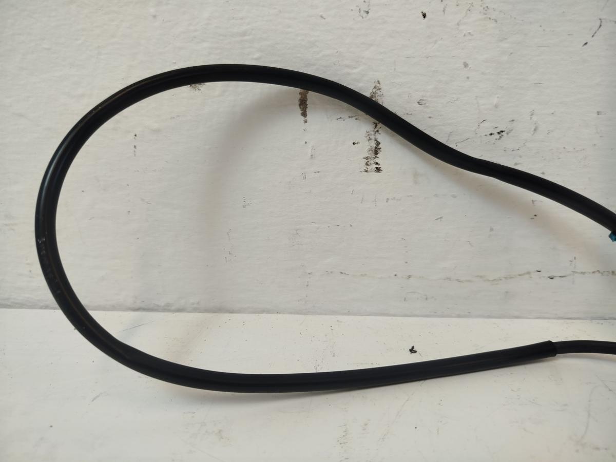 Toyota Yaris XP13 Dachantenne Antenne Antennenfu&szlig;