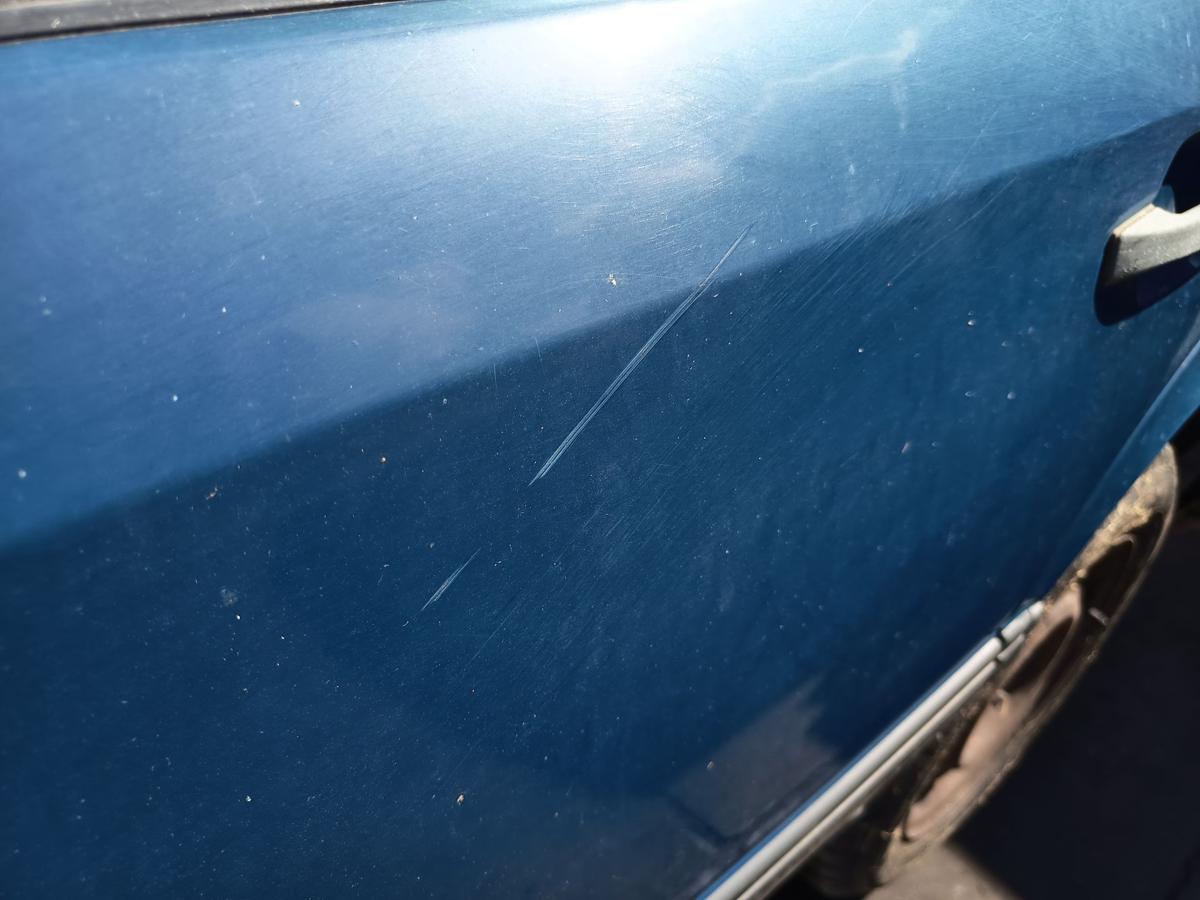 Mercedes S124 original T&uuml;r hinten links Fond 900 Surfblau Bj 1988
