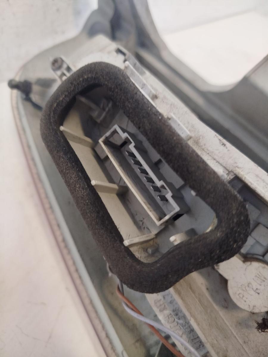 Skoda Roomster Praktik 5J R&uuml;ckleuchte rechts R&uuml;cklicht Heckleuchte 2006-2014