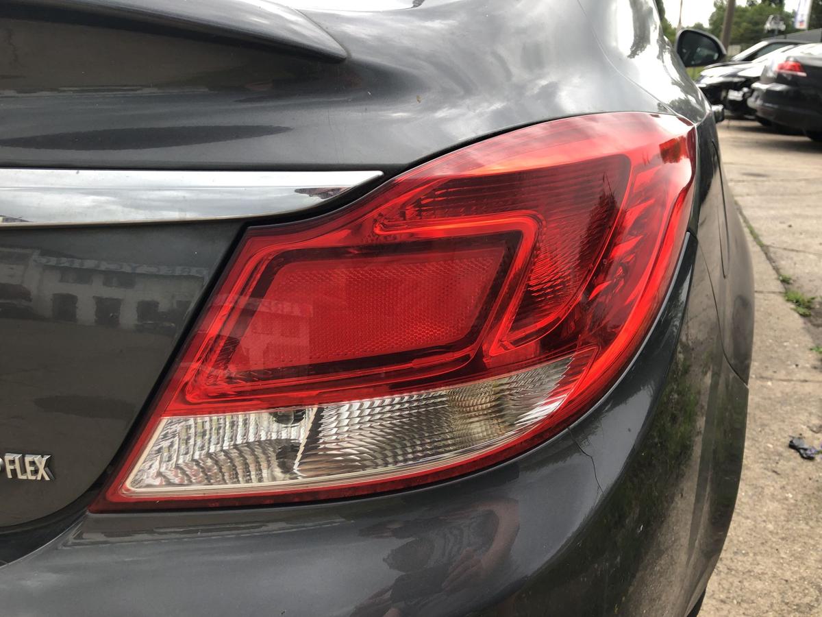 Opel Insignia A 0G-A Rückleuchte rechts Rücklicht Heckleuchte Fliessheck 5 tür