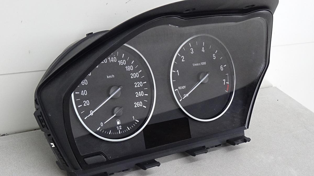 BMW 1er F20 Kombiinstrument Tacho Bj2012 62109283274 17649411