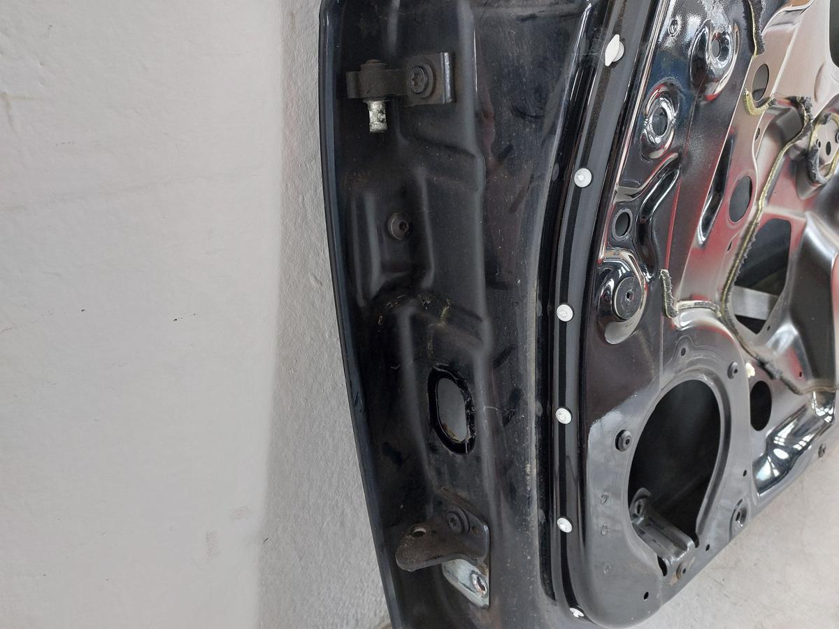 Audi A4 8E 8EC B7 Avant T&uuml;r vorn rechts Beifahrert&uuml;r T&uuml;rblatt LZ9Y schwarz
