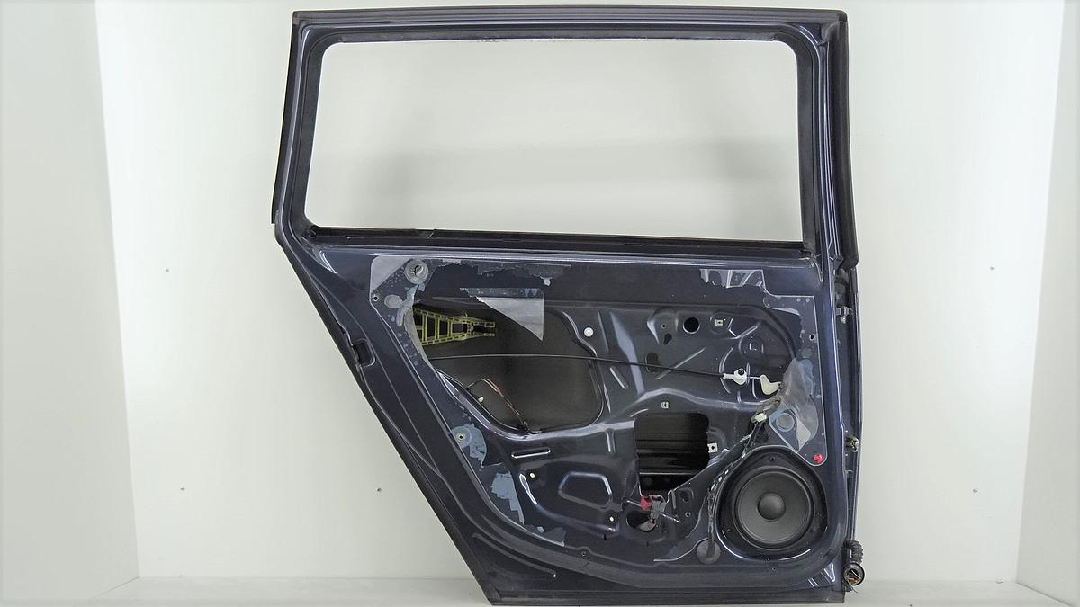 Opel Vectra C Tür hinten links in blau Bj2009 Kombi Rohbautür