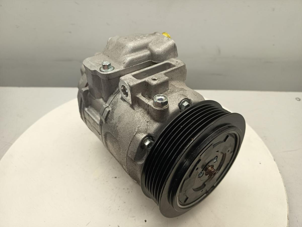 Skoda Fabia II 5J Klimakompressor 8Z0260805A Baujahr 2008