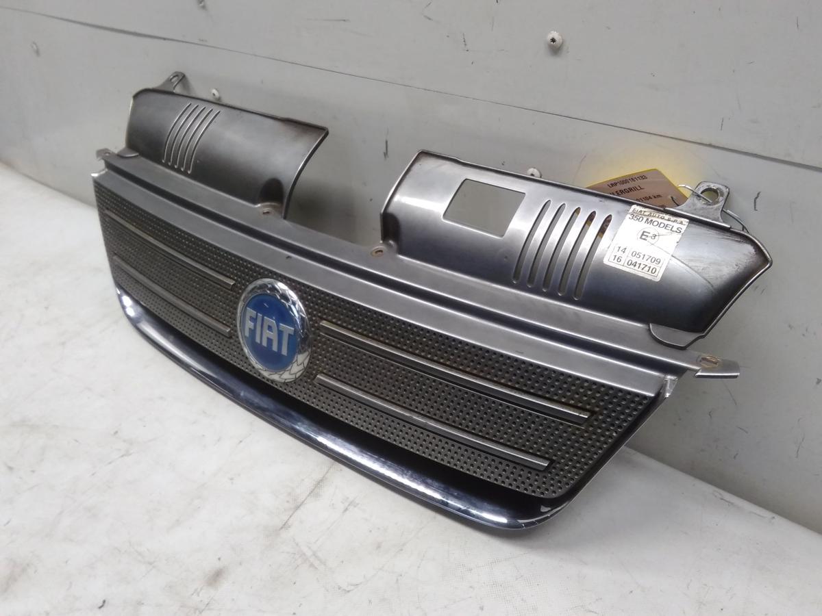 Fiat Idea original Kühlergrill 735357980 BJ2006