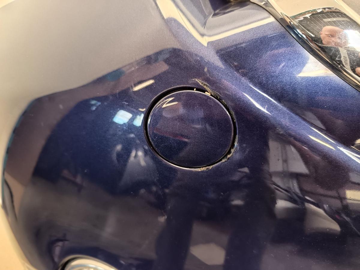 Peugeot 208 I orig Stoßstange vorn Stoßfänger NSW KUC Blau Bj 2012-2015