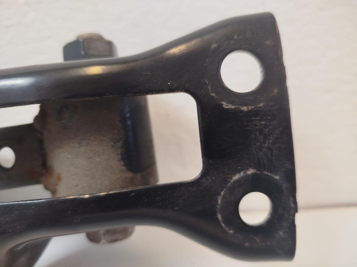 Citroen C1 Typ PS Motortr&auml;ger Motorhalter unten Motorlager 1.0 53kw CFB