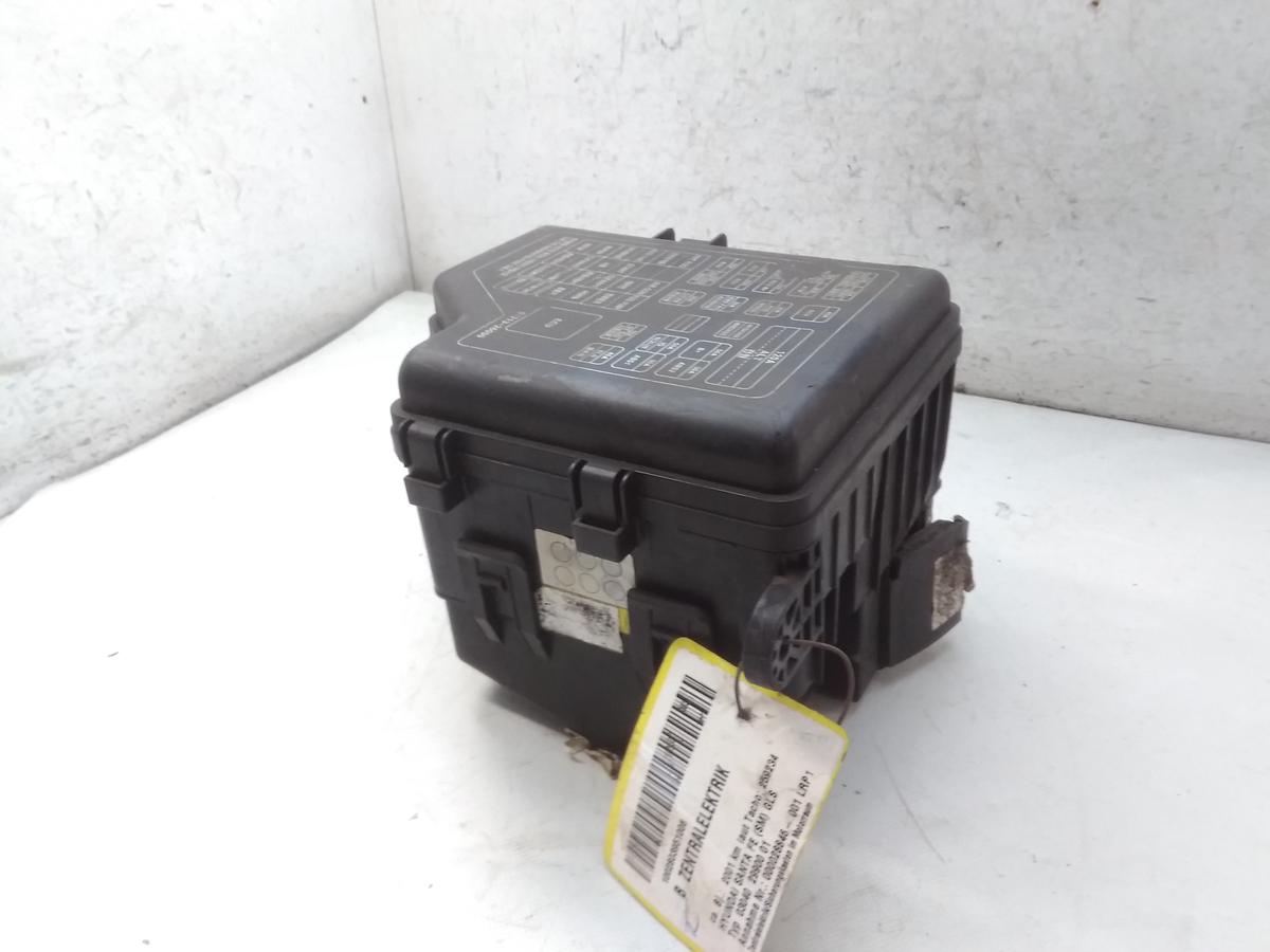 Hyundai Santa Fe original Zentralelektrik 9128826201 BJ2002