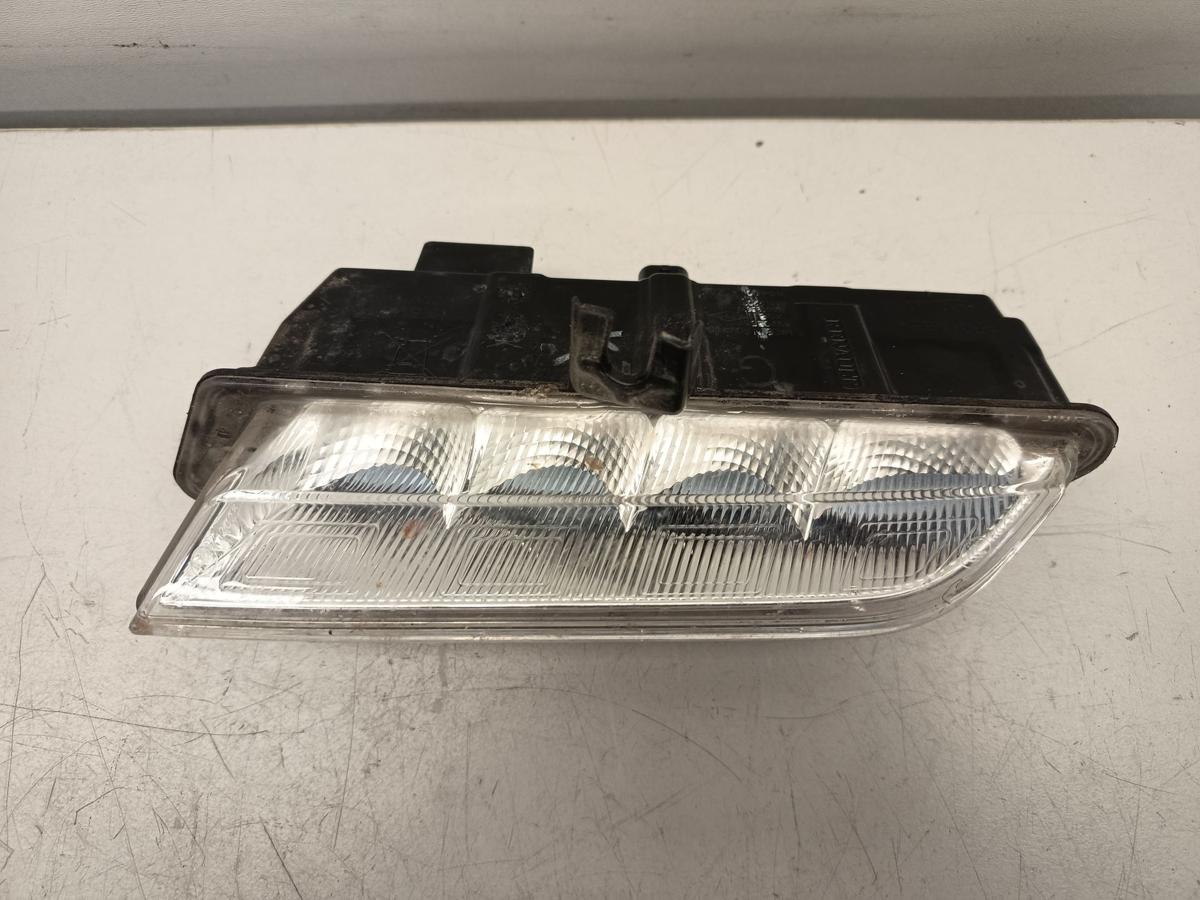 Renault Captur original Tagfahrlicht links LED 266059367R Bj 2016