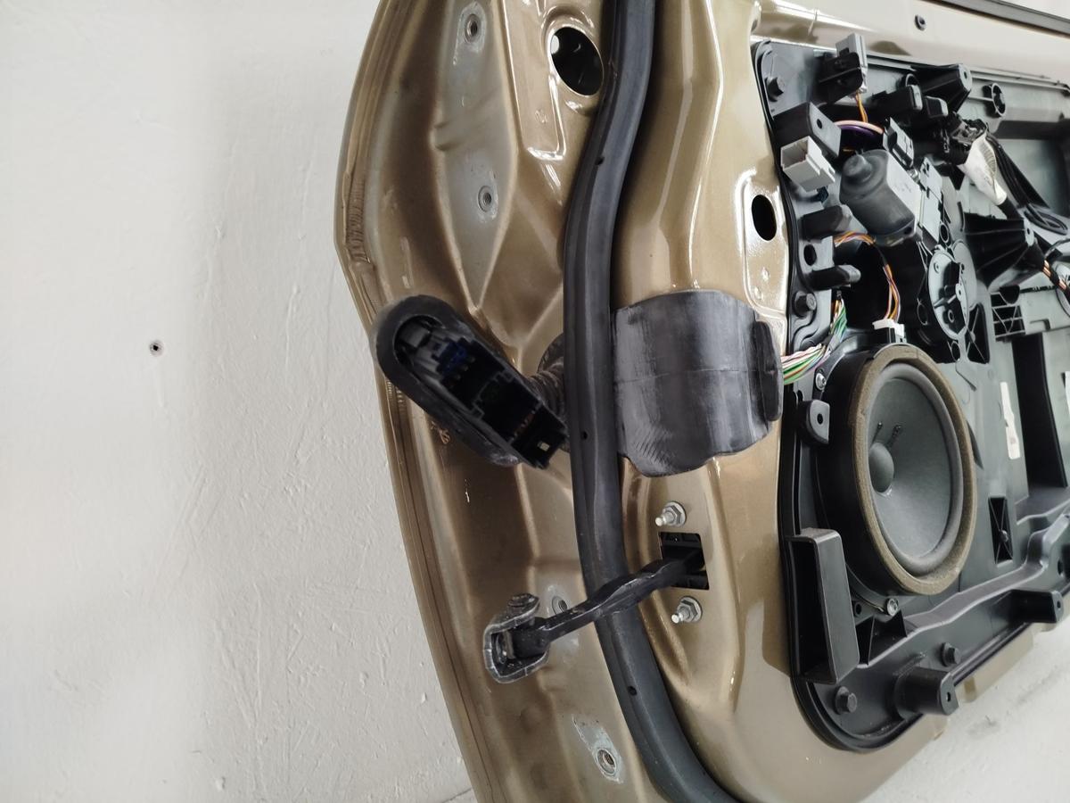 Ford Fiesta JA8 Beifahrertür Tür Autotür vorn rechts 5trg Roh Castano Braun Met