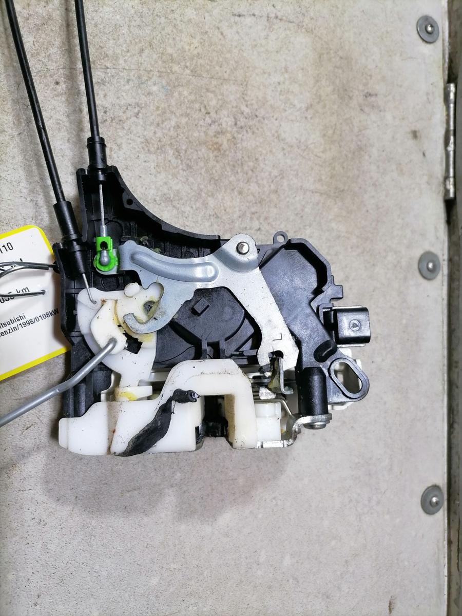 Mirtsubishi Outlander 2 original T&uuml;rschloss vorn links Bj.2012