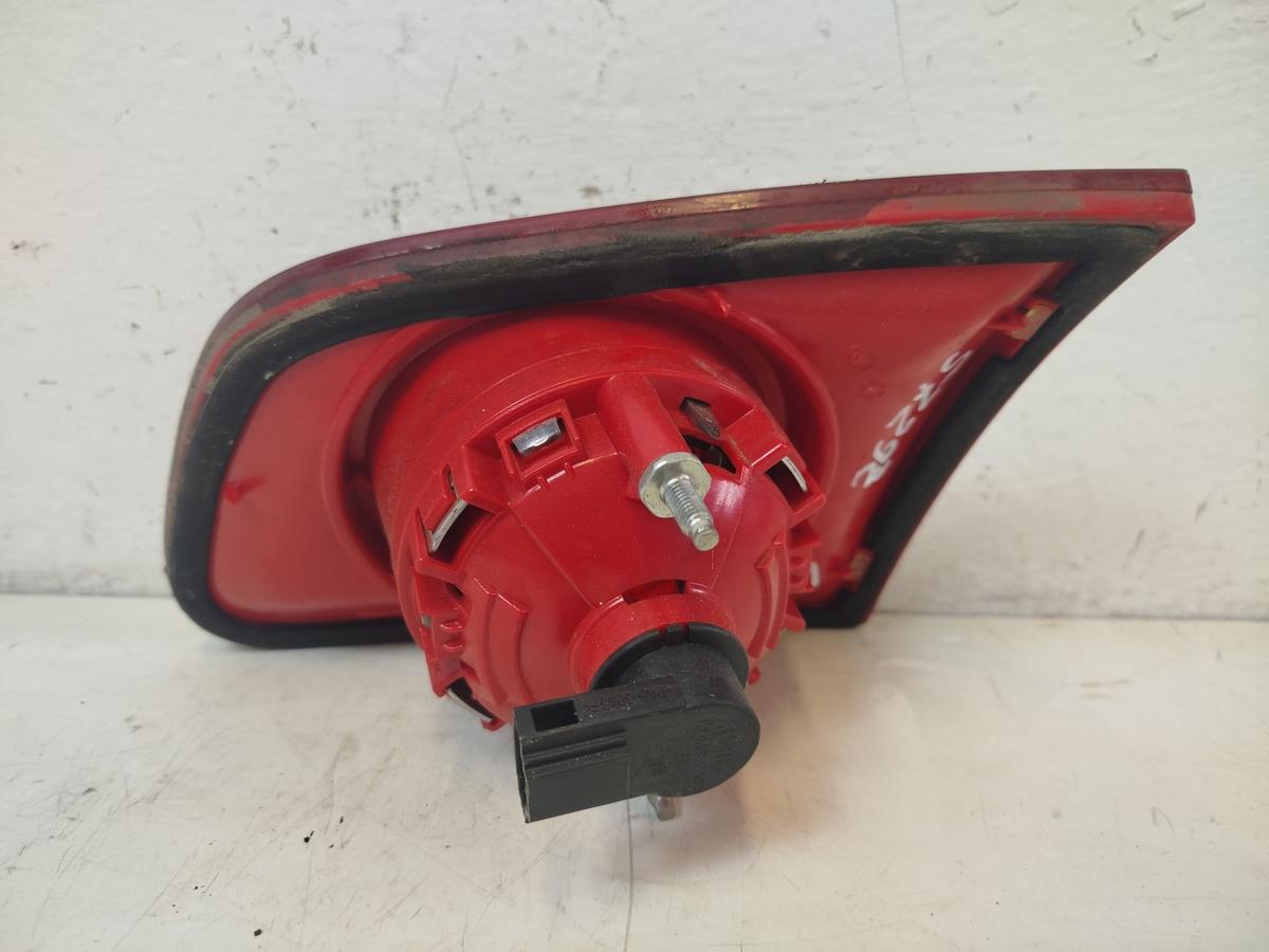 VW Passat 3C B6 R&uuml;ckleuchte innen links Heckklappenteil Variant Kombi OEM