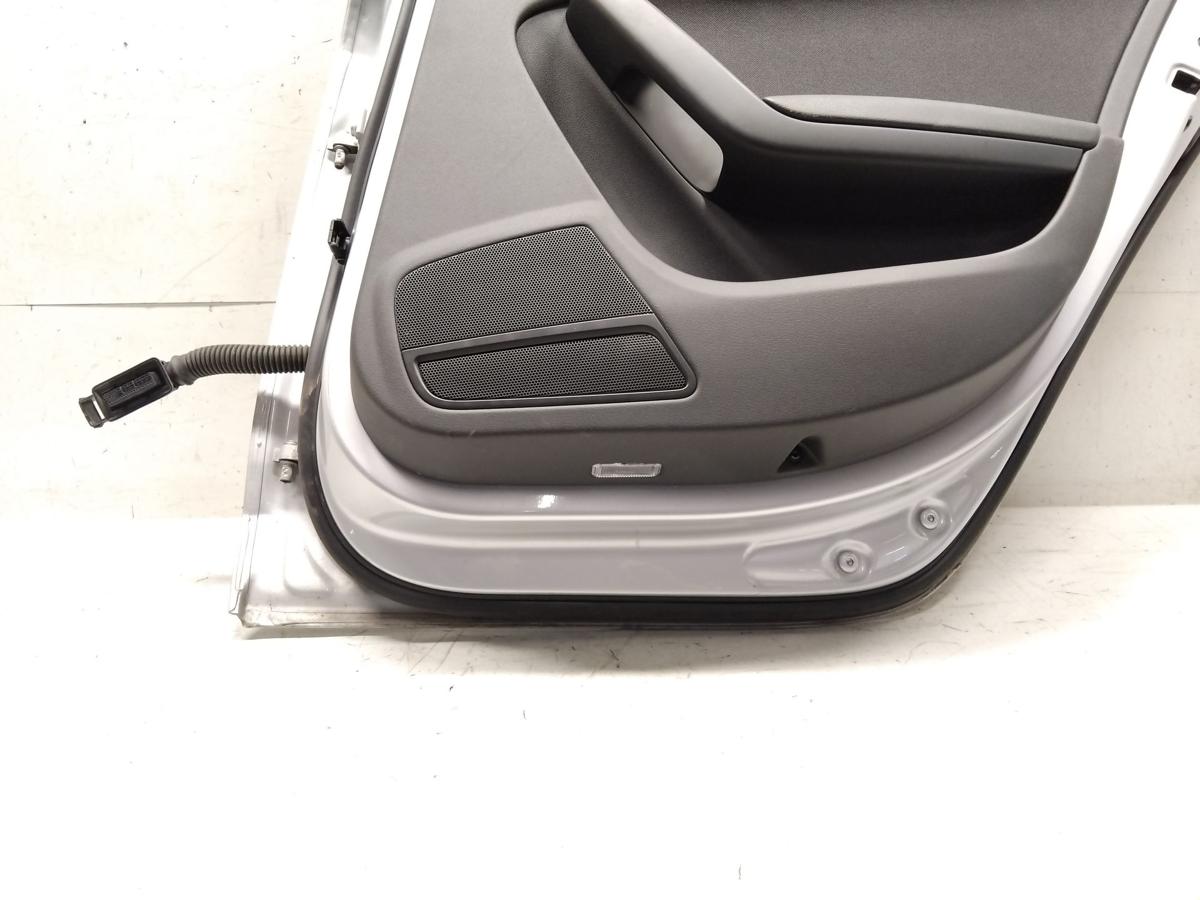 Audi A4 8K B8 Avant Kombi T&uuml;r hinten rechts eissilbermetallic LX7W Bj.2009