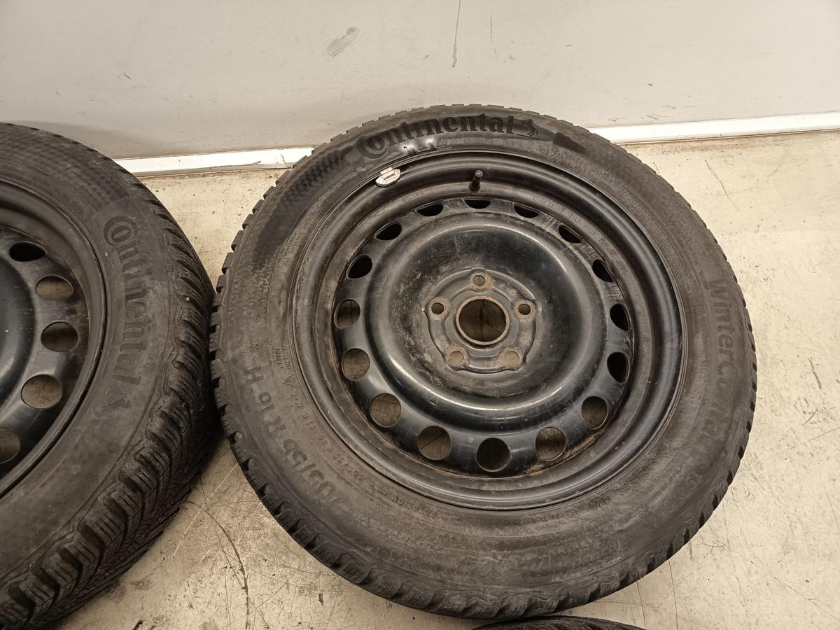 VW Passat 3C Stahlfelgen 6,5x16 ET42 mit Winterreifen DOT 4024